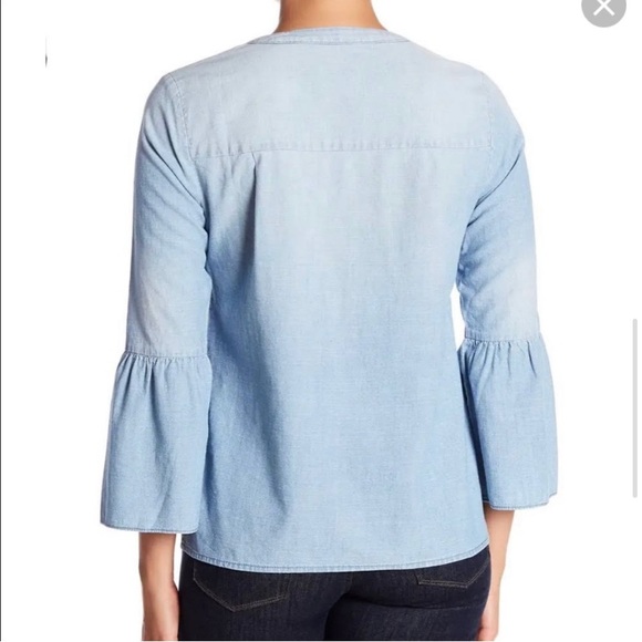 J Crew Chambray Denim Long Bell Sleeve Top Split
Neck Blouse Lovers Lane Blue - Picture 2 of 3